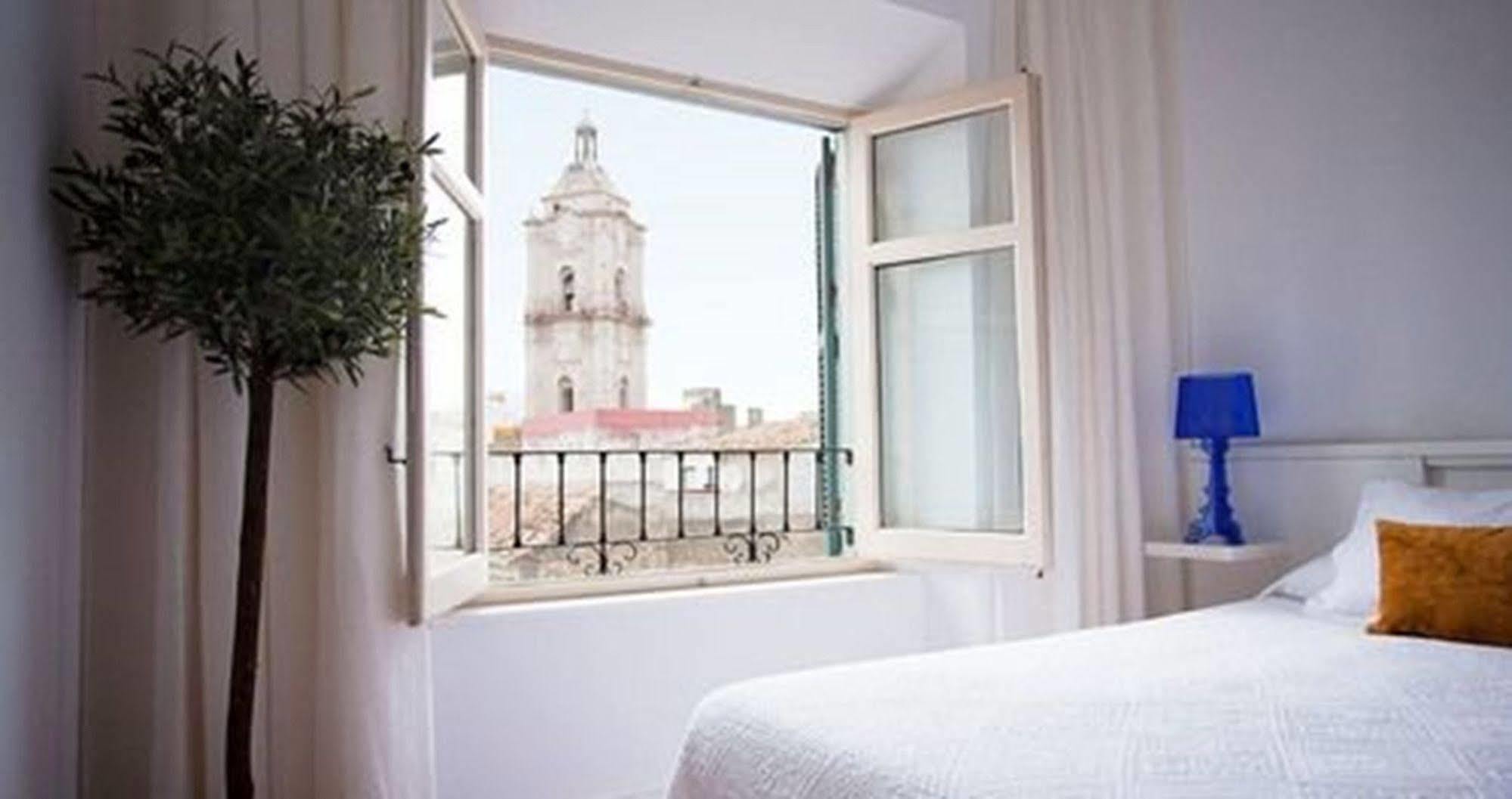 Urbanliving Liborio Apartment Malaga Ngoại thất bức ảnh