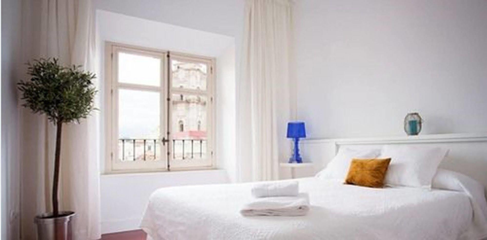 Urbanliving Liborio Apartment Malaga Ngoại thất bức ảnh