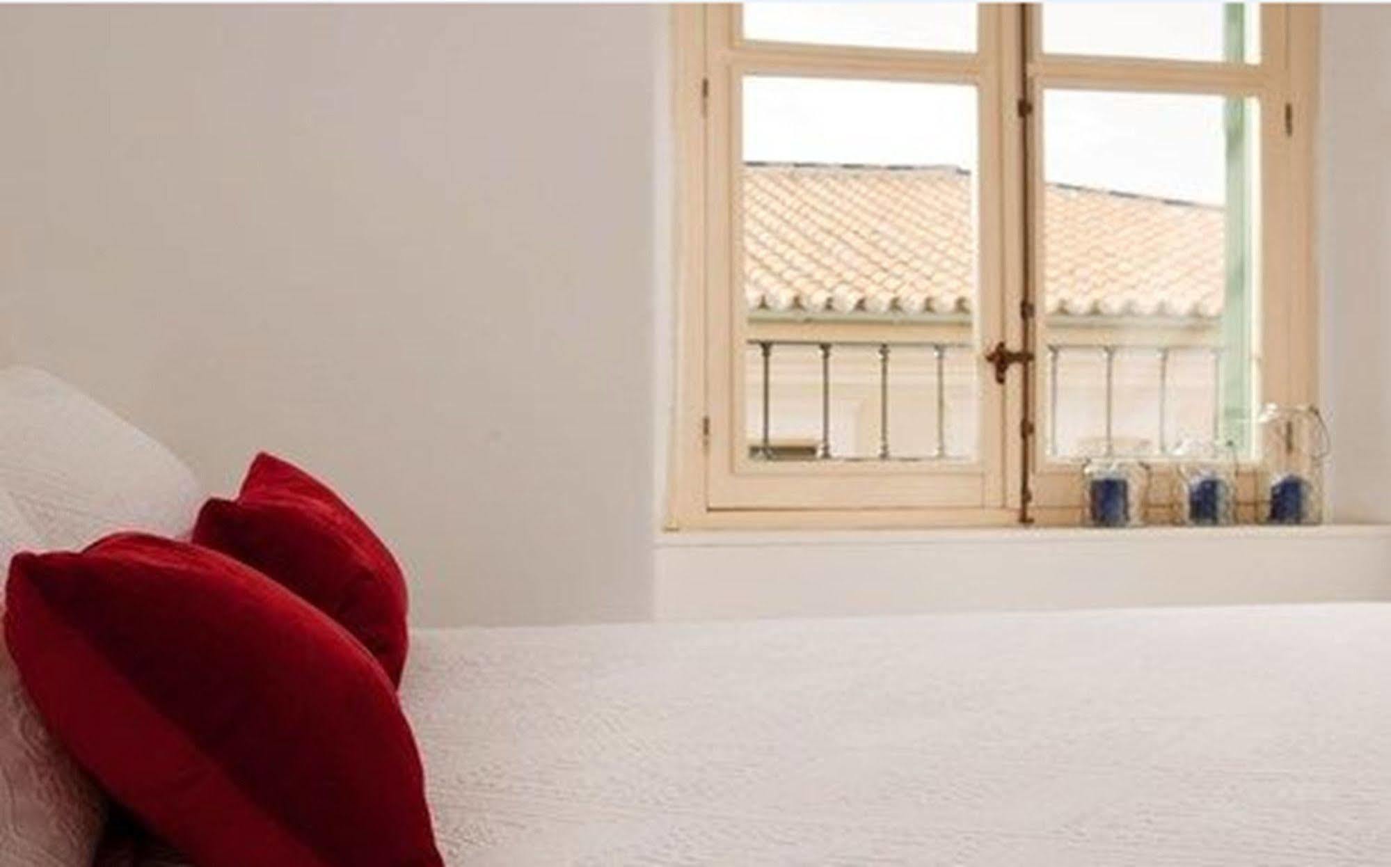 Urbanliving Liborio Apartment Malaga Ngoại thất bức ảnh